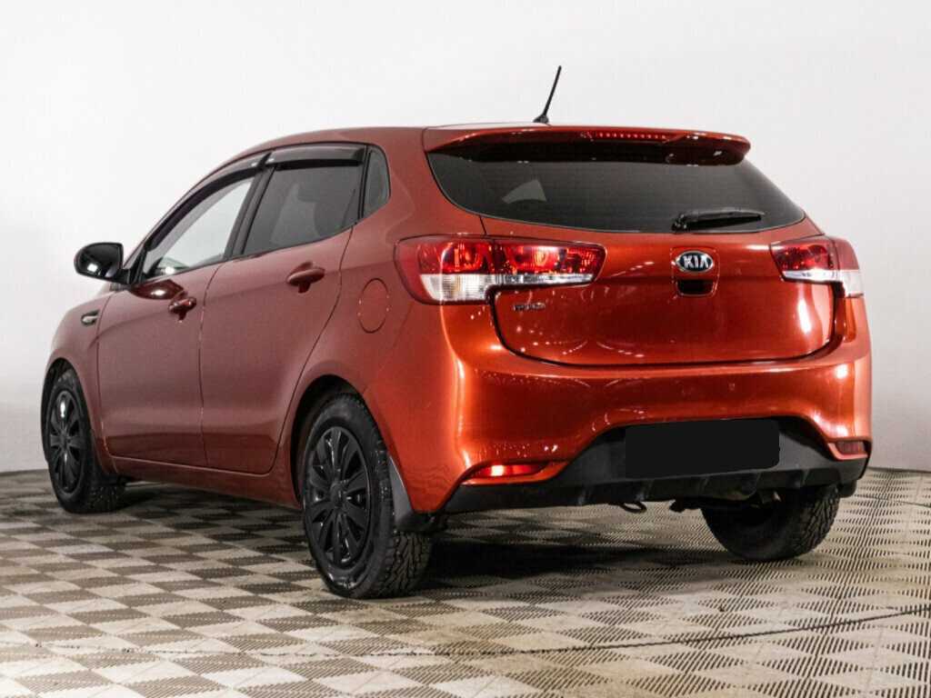 Kia Rio с пробегом — 2015 год. Фото: #6