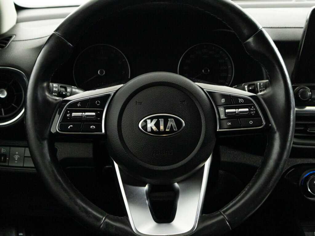 Kia Cerato с пробегом — 2019 год. Фото: #19