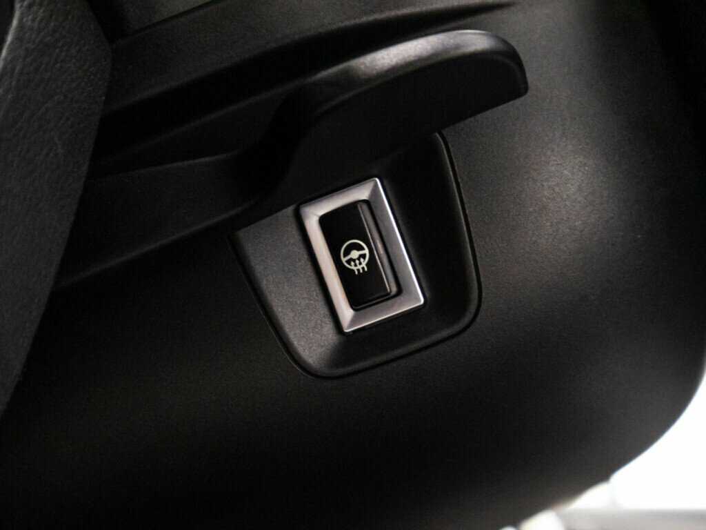 BMW 1 серии с пробегом — 2017 год. Фото: #16