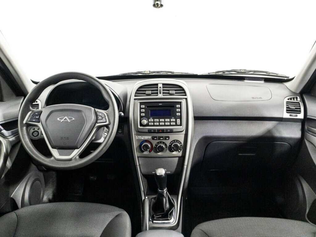 Chery Tiggo (T11) с пробегом — 2013 год. Фото: #12