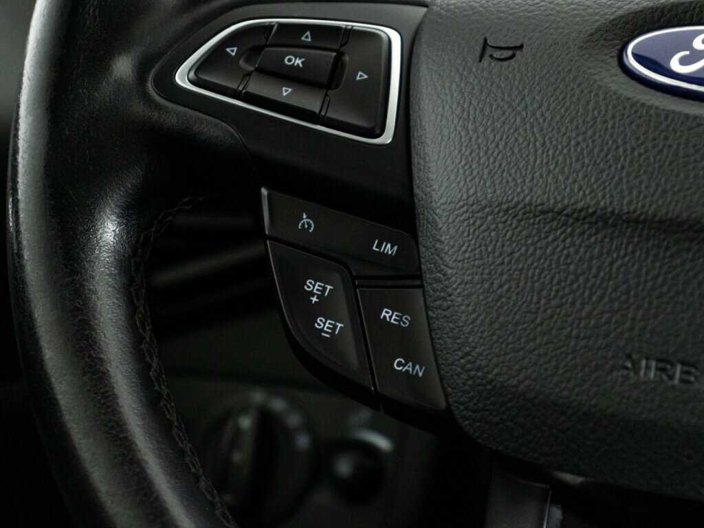 Ford Kuga с пробегом — 2017 год. Фото: #20