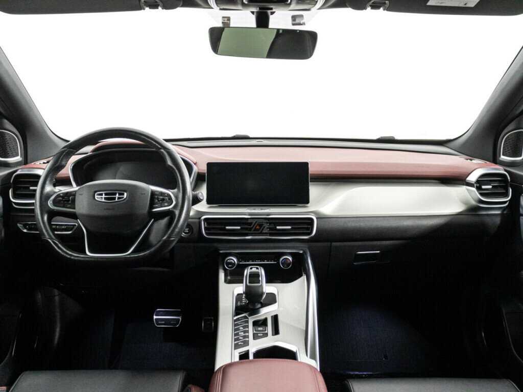 Geely Coolray с пробегом — 2021 год. Фото: #11