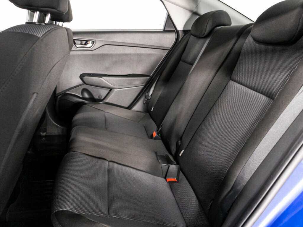 Hyundai Solaris с пробегом — 2020 год. Фото: #9