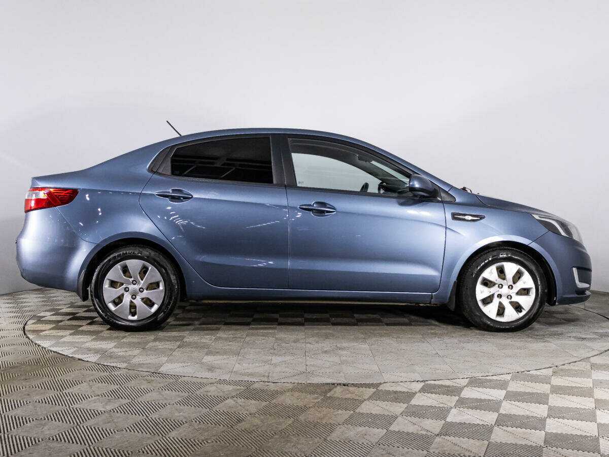 Kia Rio с пробегом — 2012 год. Фото: #3
