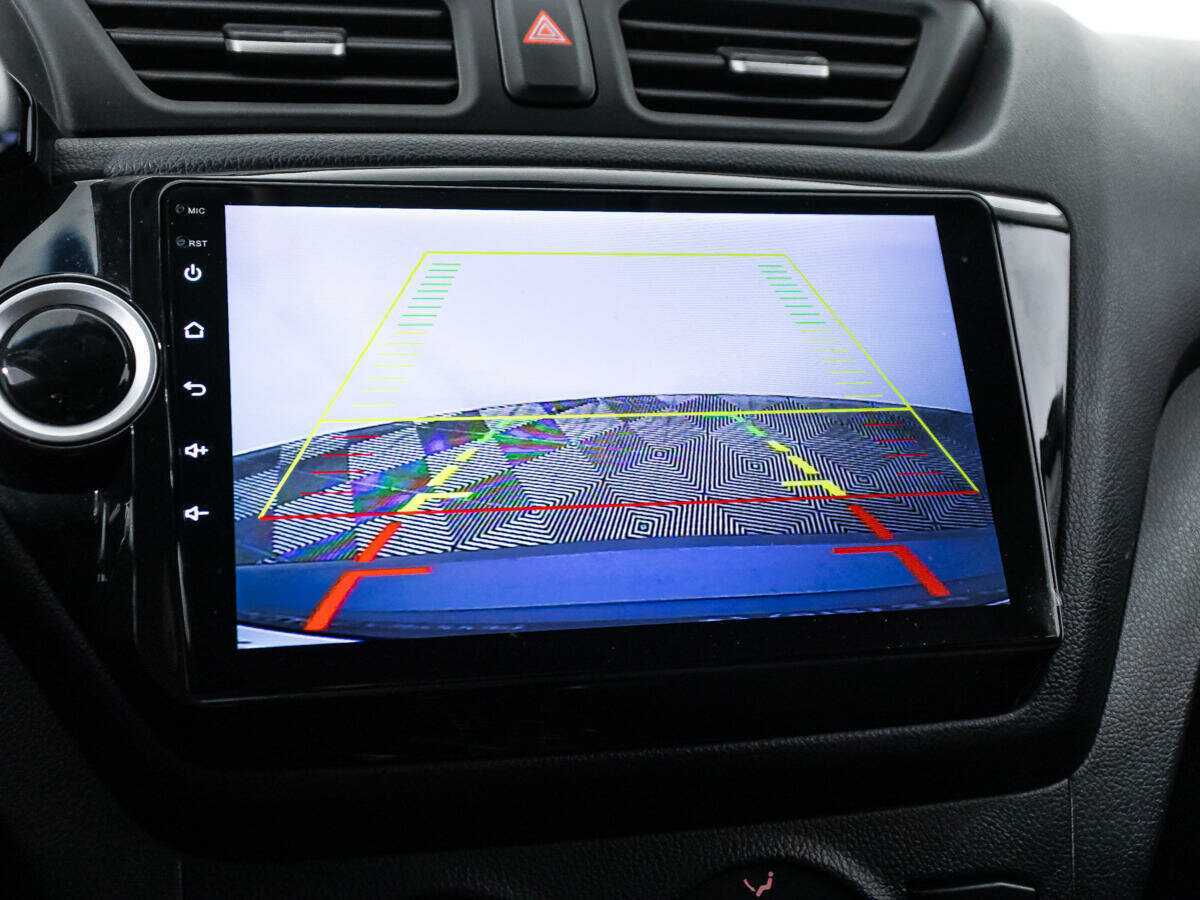 Kia Rio с пробегом — 2012 год. Фото: #11