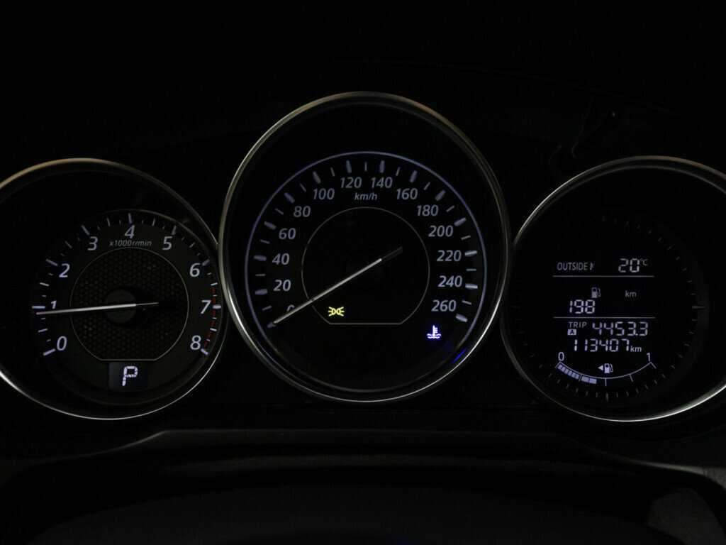 Mazda 6 с пробегом — 2014 год. Фото: #11