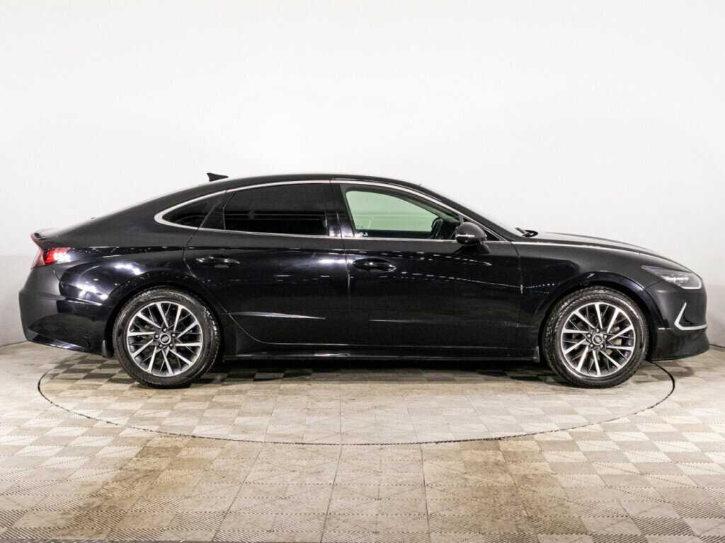 Hyundai Sonata с пробегом — 2020 год. Фото: #3