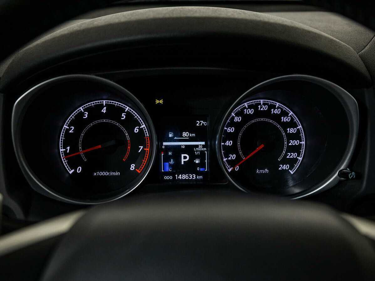 Mitsubishi ASX с пробегом — 2012 год. Фото: #11