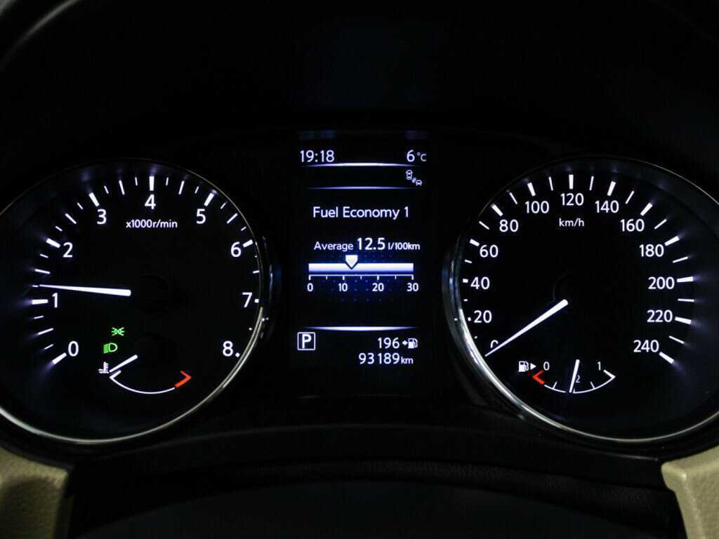 Nissan X-Trail с пробегом — 2018 год. Фото: #11