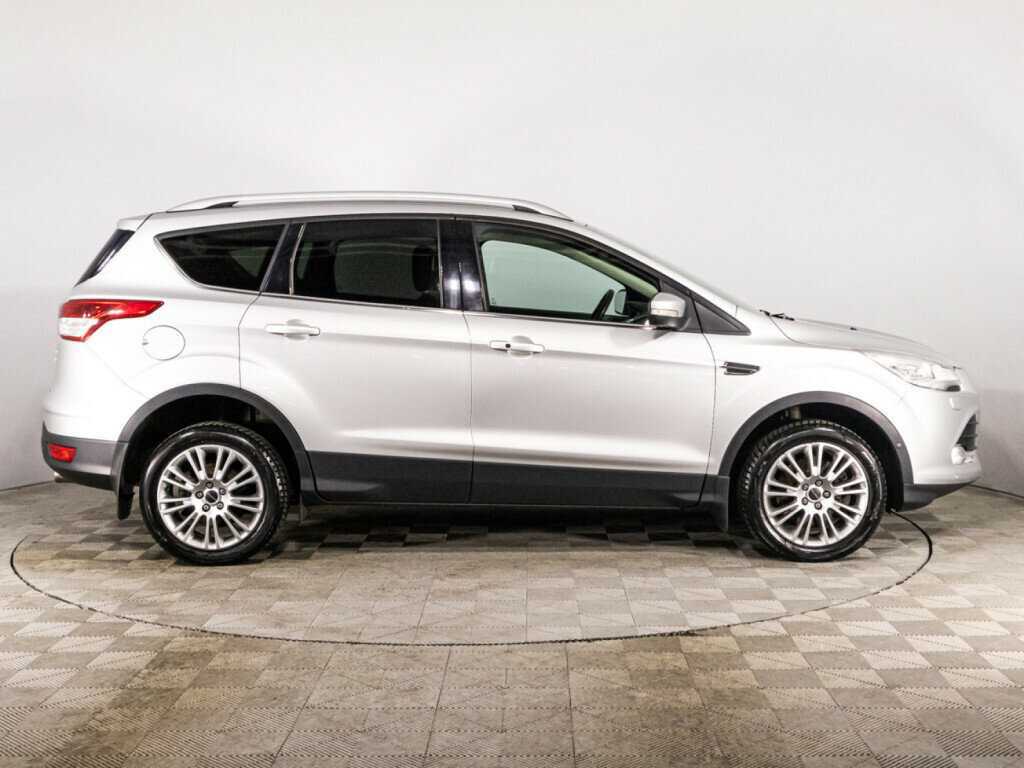 Ford Kuga с пробегом — 2014 год. Фото: #3