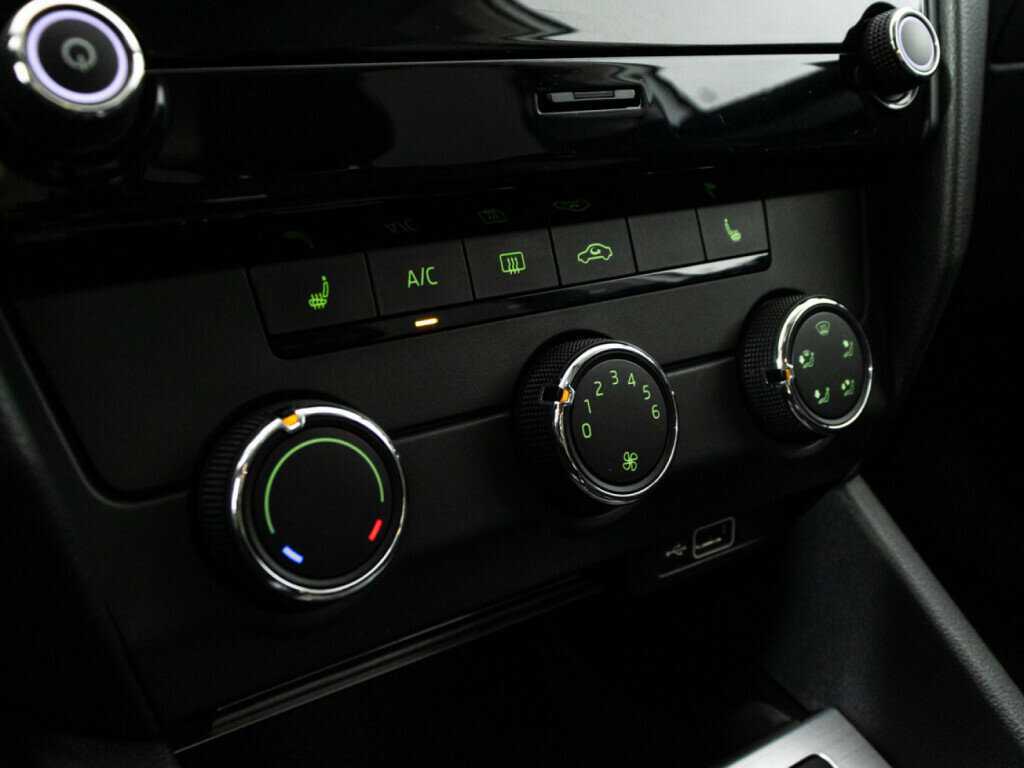 Skoda Octavia с пробегом — 2018 год. Фото: #14