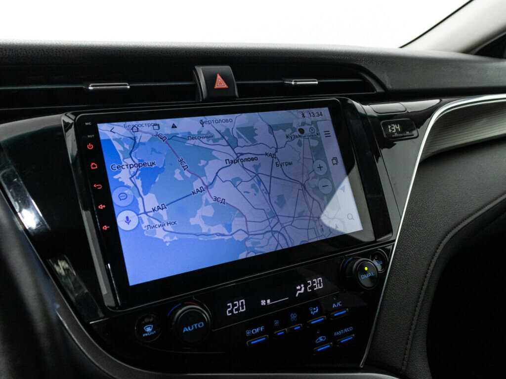 Toyota Camry с пробегом — 2018 год. Фото: #14