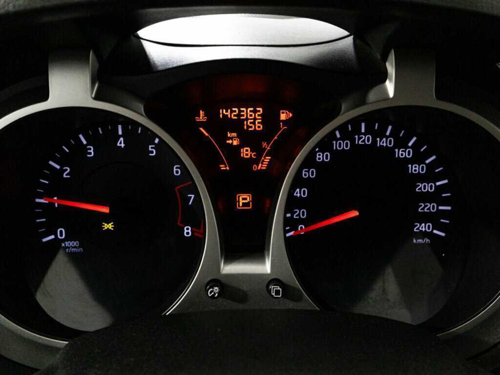 Nissan Juke с пробегом — 2012 год. Фото: #11