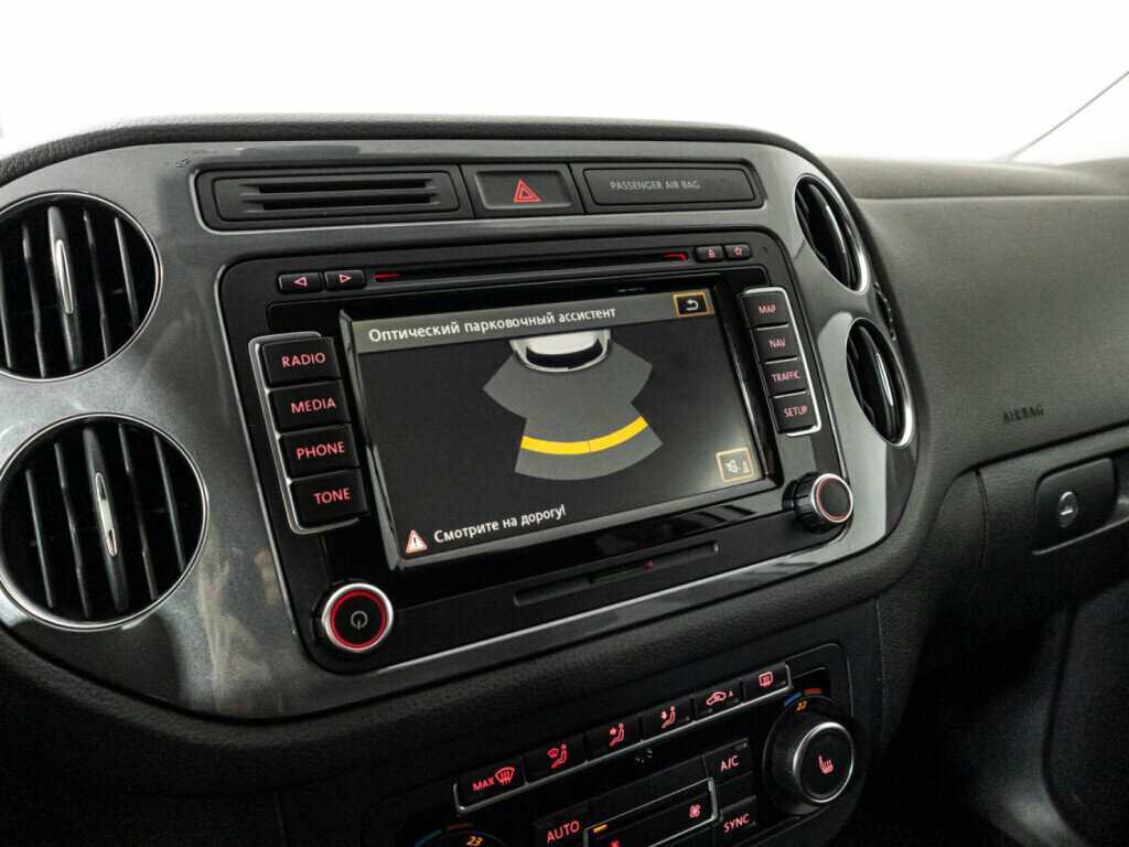 Volkswagen Tiguan с пробегом — 2014 год. Фото: #14