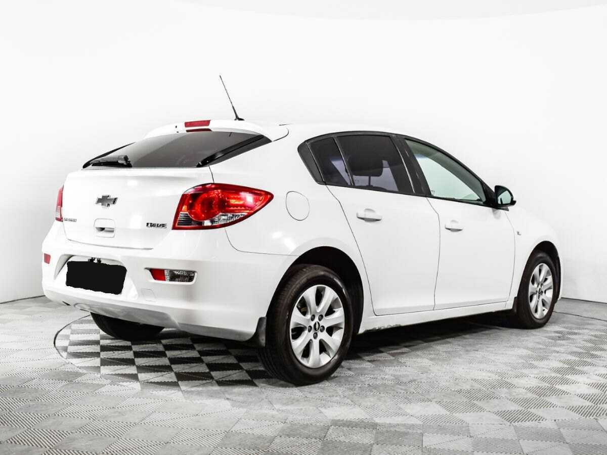 Chevrolet Cruze с пробегом — 2013 год. Фото: #4