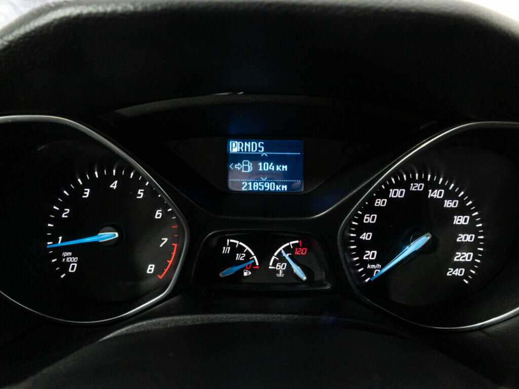 Ford Focus с пробегом — 2014 год. Фото: #11