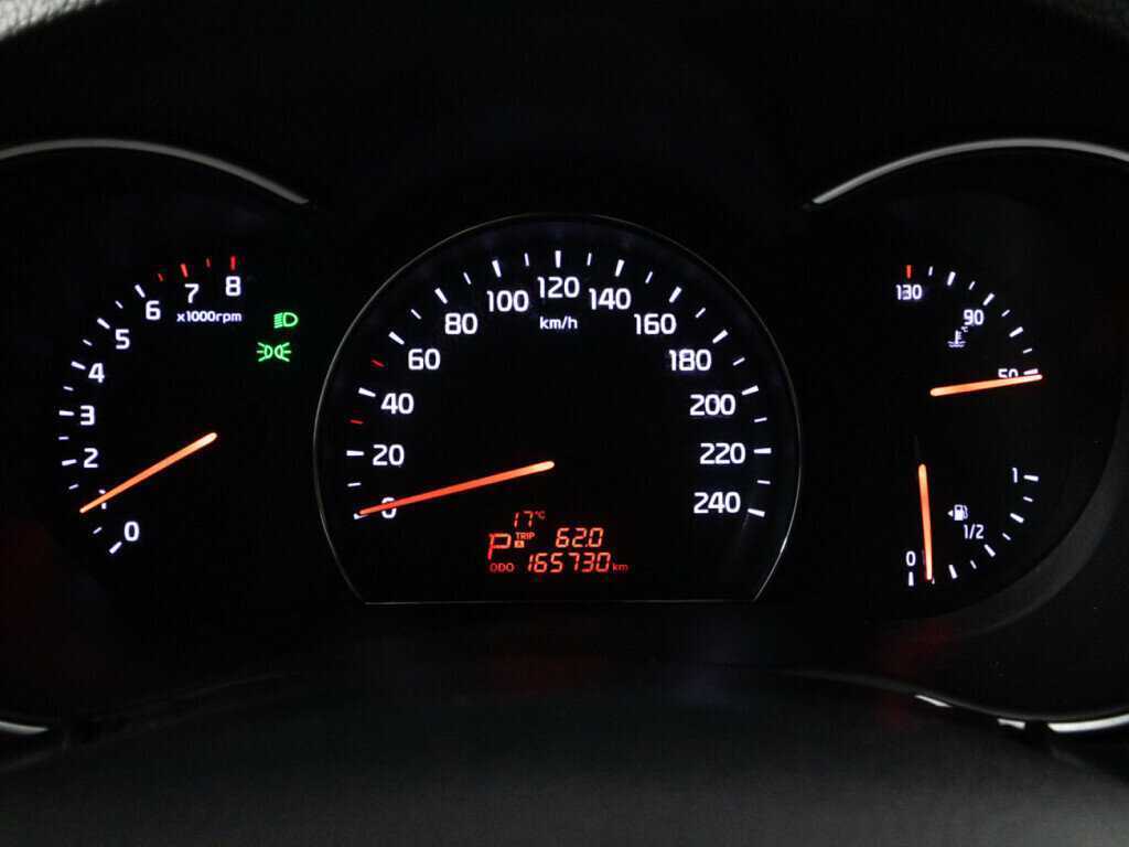 Kia Sorento с пробегом — 2017 год. Фото: #11