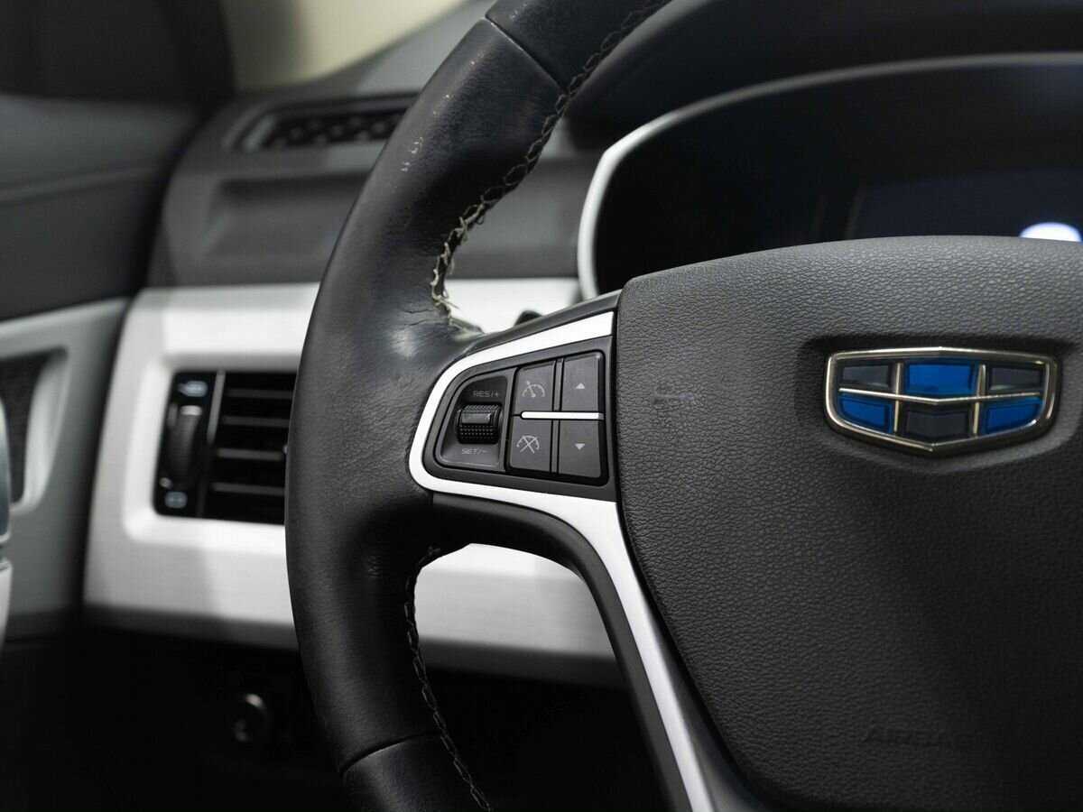 Geely Atlas с пробегом — 2019 год. Фото: #17