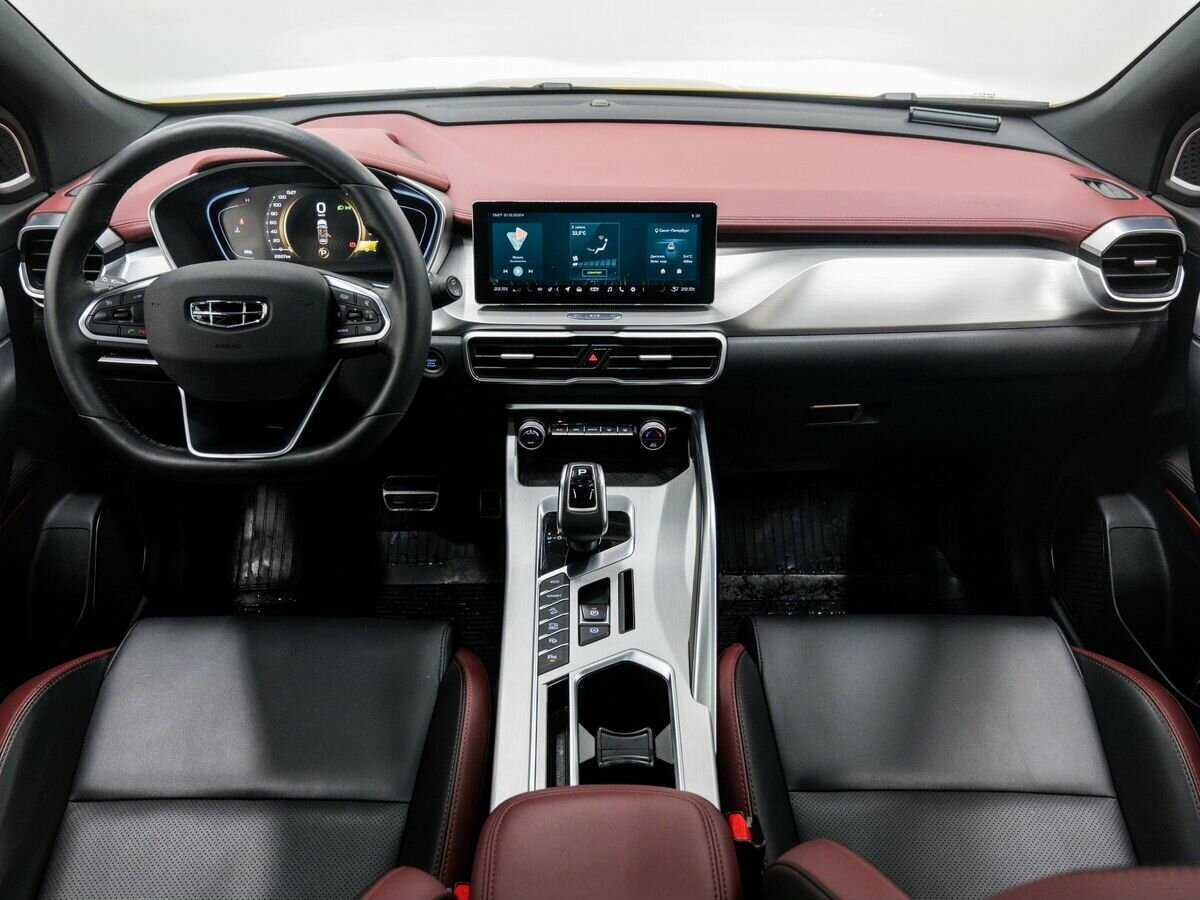 Geely Coolray с пробегом — 2022 год. Фото: #10