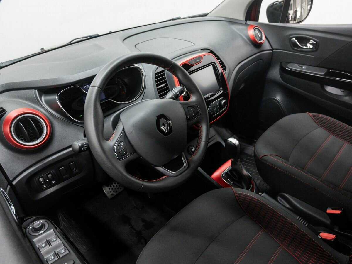 Renault Kaptur с пробегом — 2018 год. Фото: #14