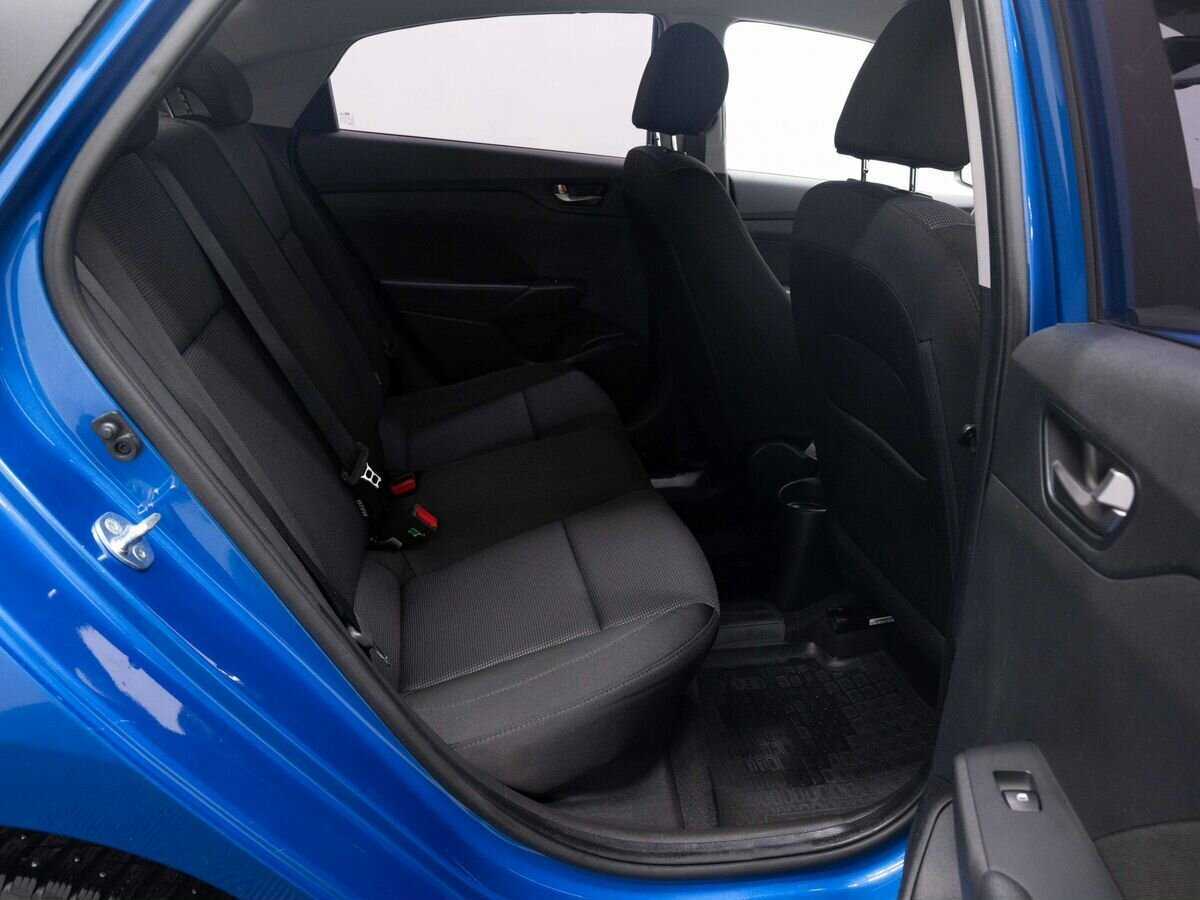 Hyundai Solaris с пробегом — 2018 год. Фото: #11