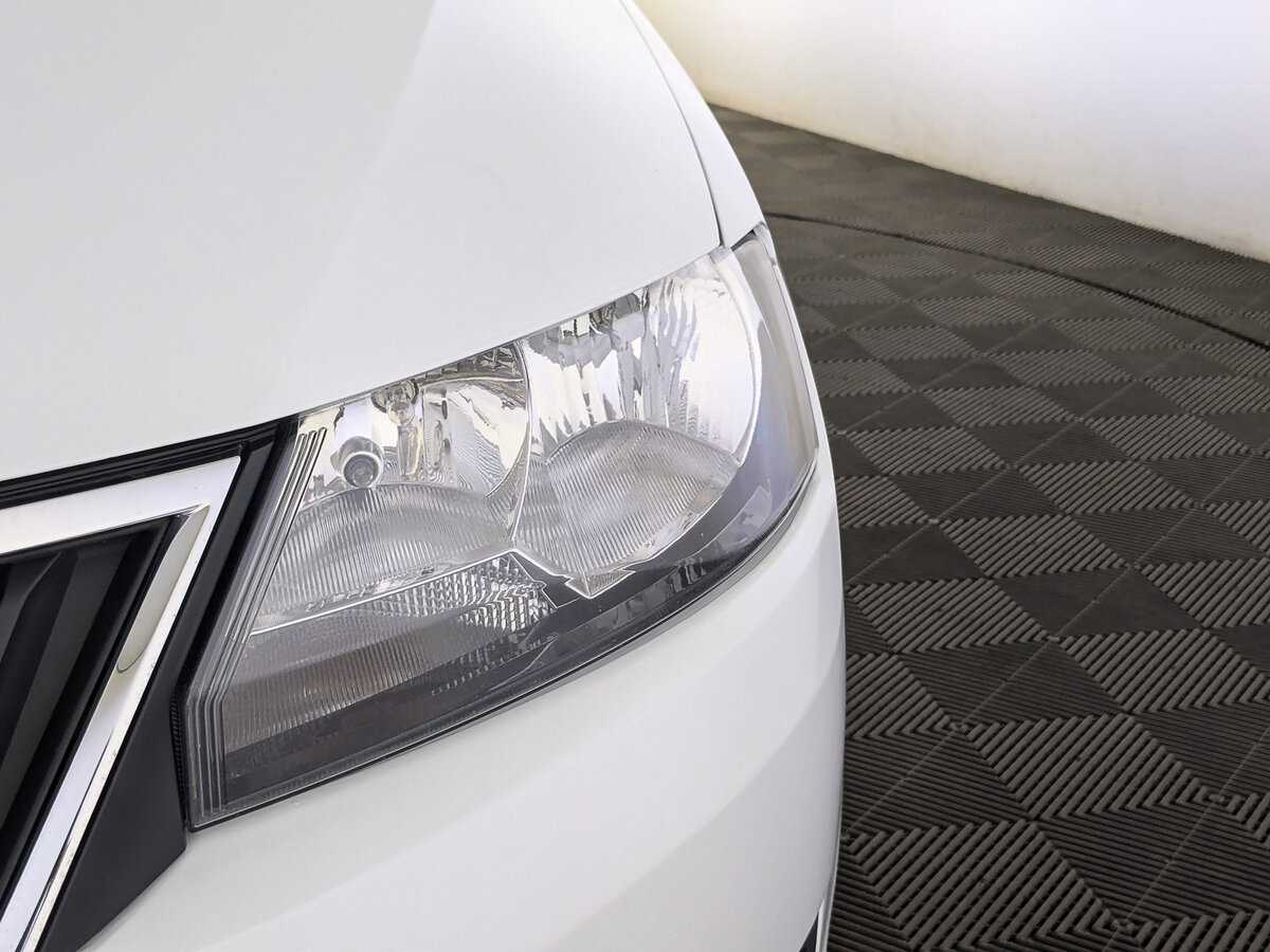 Skoda Rapid с пробегом — 2019 год. Фото: #9