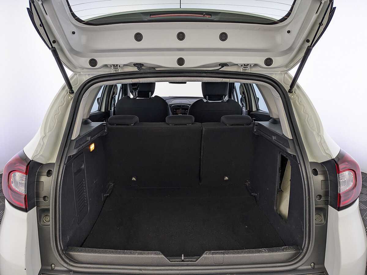 Renault Kaptur с пробегом — 2018 год. Фото: #9