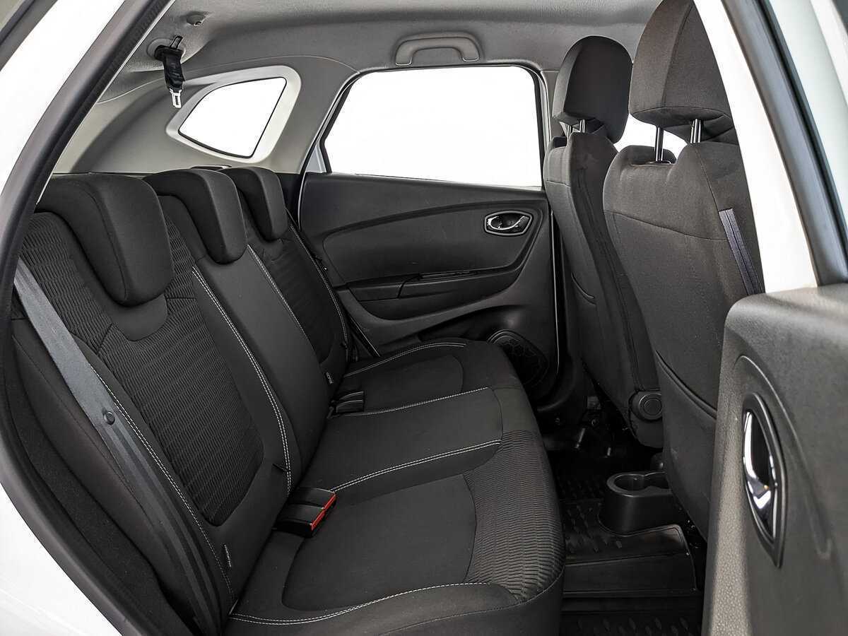 Renault Kaptur с пробегом — 2018 год. Фото: #17