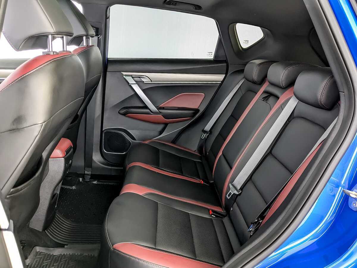 Geely Coolray с пробегом — 2020 год. Фото: #11