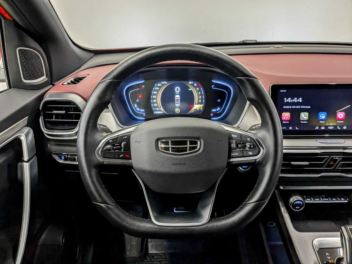 Geely Coolray с пробегом — 2022 год. Фото: #20