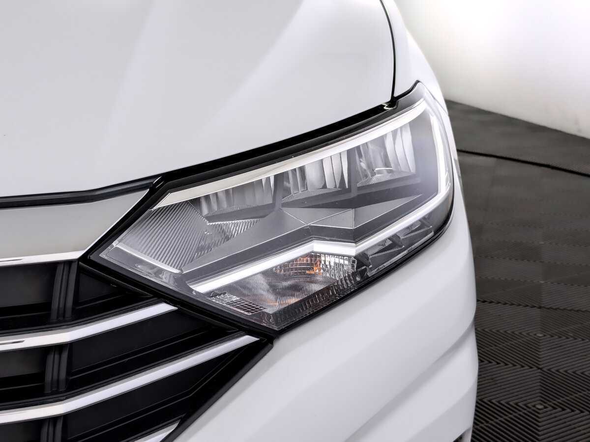 Volkswagen Jetta с пробегом — 2020 год. Фото: #16