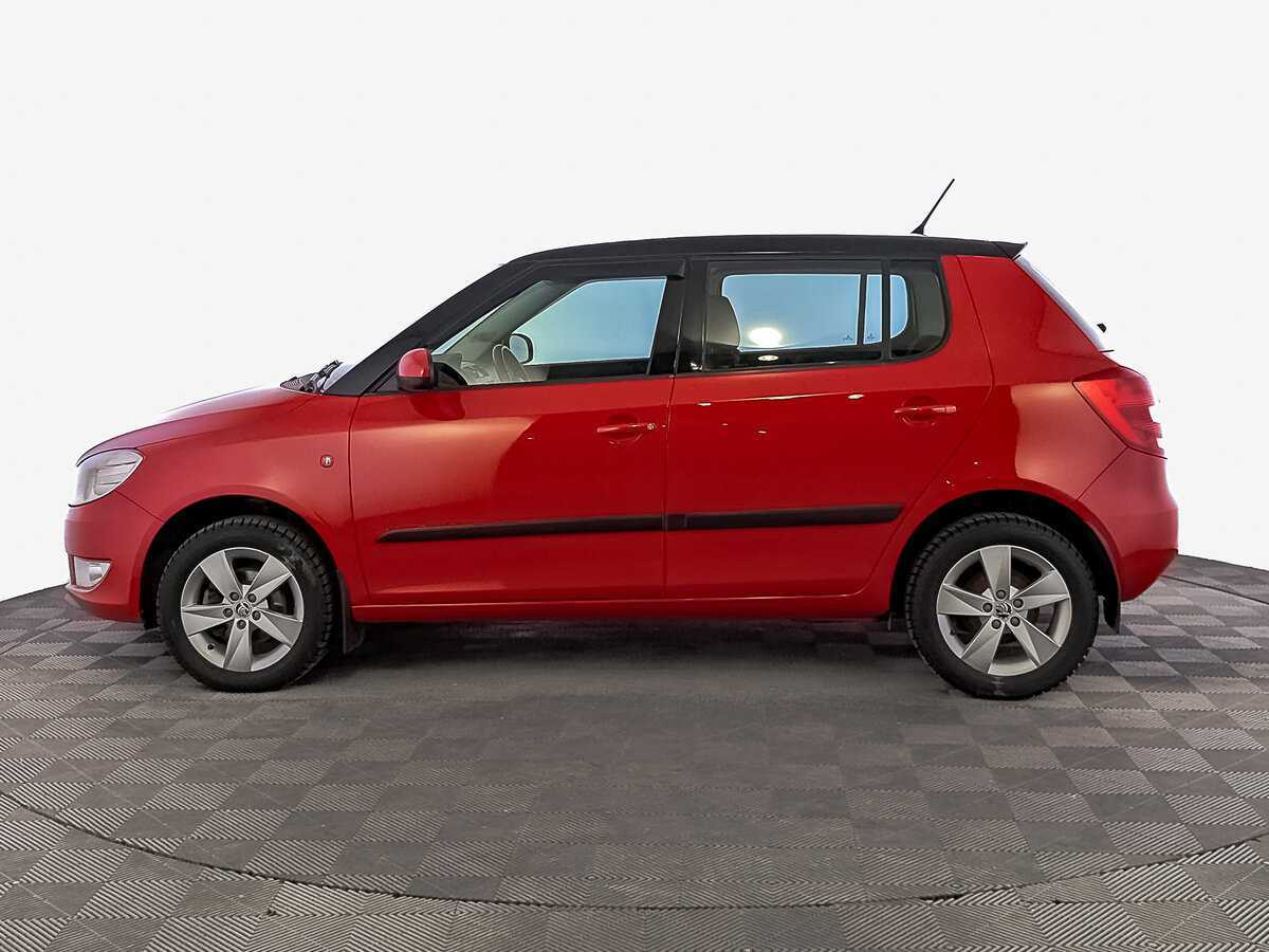 Skoda Fabia с пробегом — 2013 год. Фото: #7