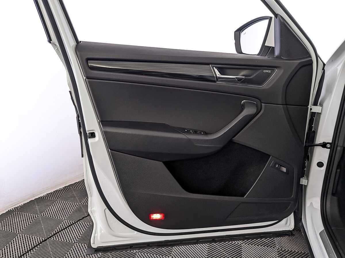 Skoda Kodiaq с пробегом — 2017 год. Фото: #18