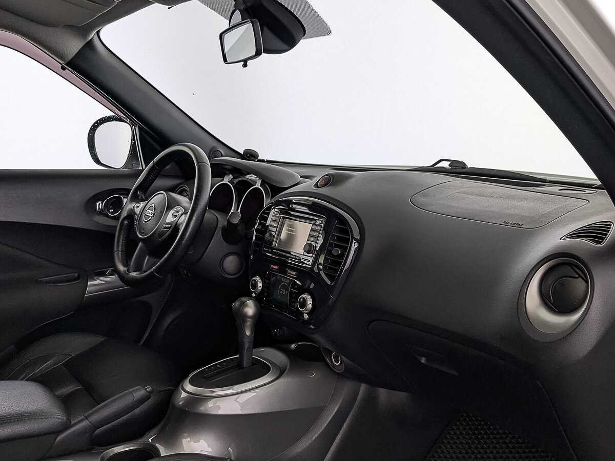 Nissan Juke с пробегом — 2012 год. Фото: #11