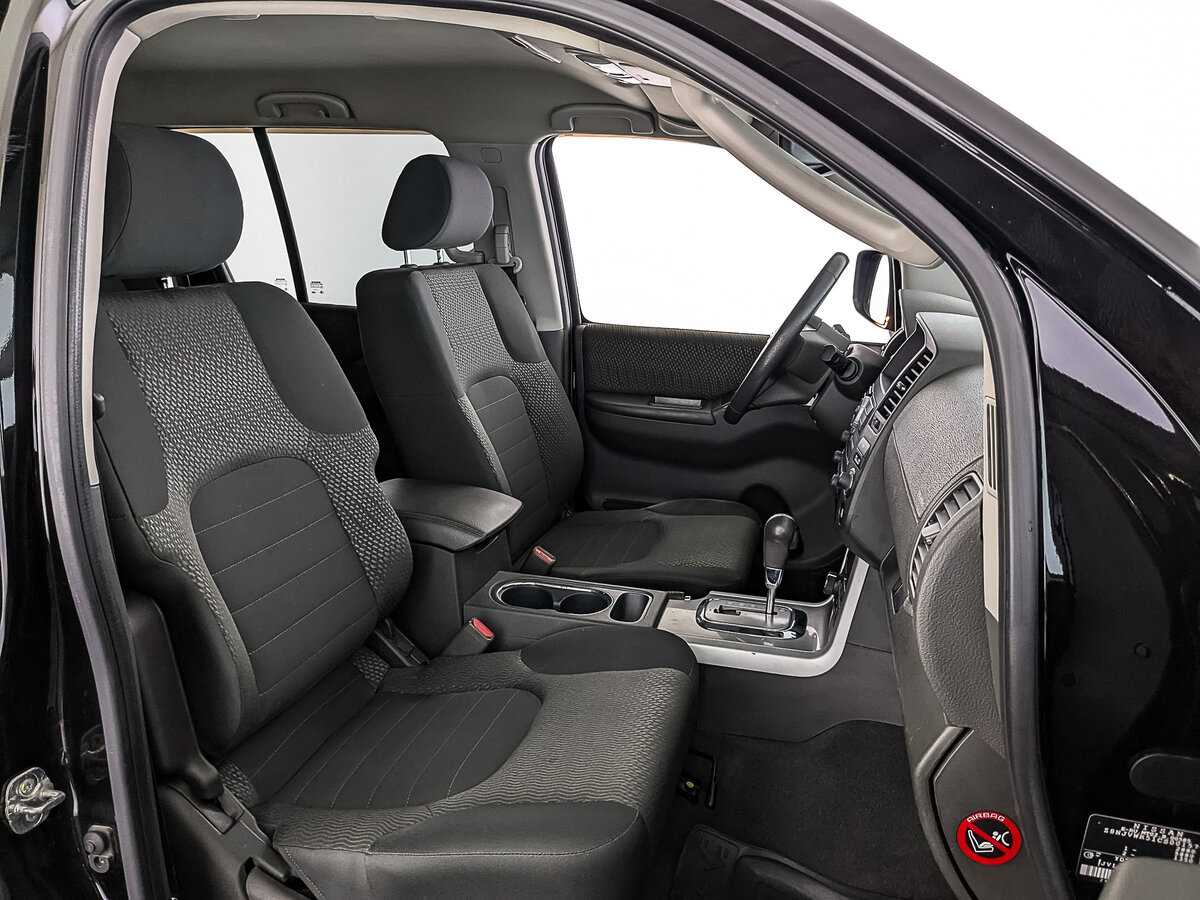 Nissan Pathfinder с пробегом — 2012 год. Фото: #21