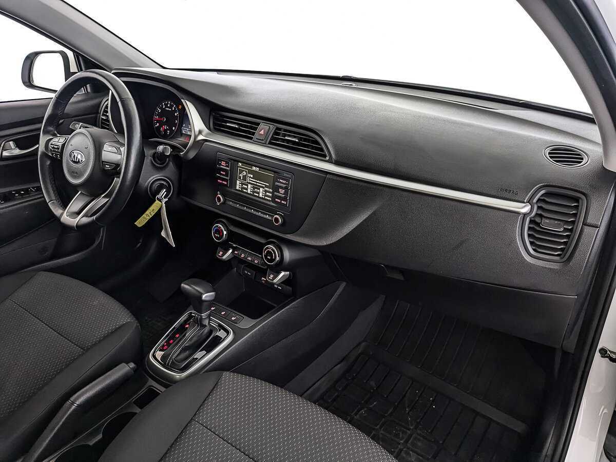 Kia Rio с пробегом — 2021 год. Фото: #12