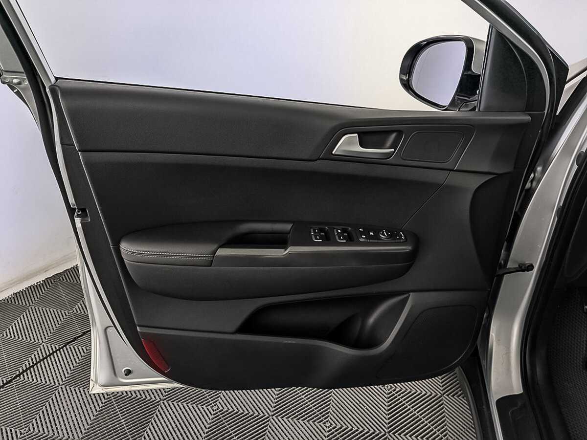 Kia Sportage с пробегом — 2016 год. Фото: #18