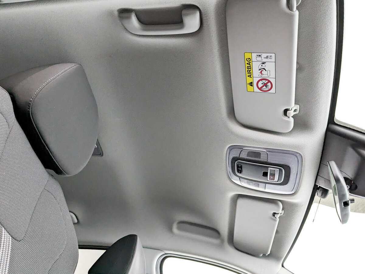 Hyundai Elantra с пробегом — 2021 год. Фото: #19