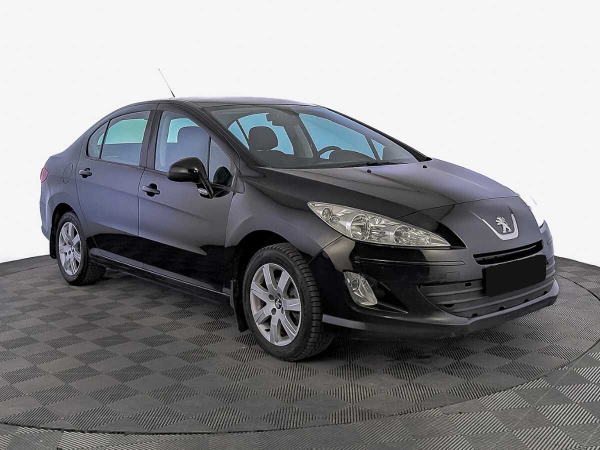 Peugeot 408 с пробегом — 2016 год. Фото: #2