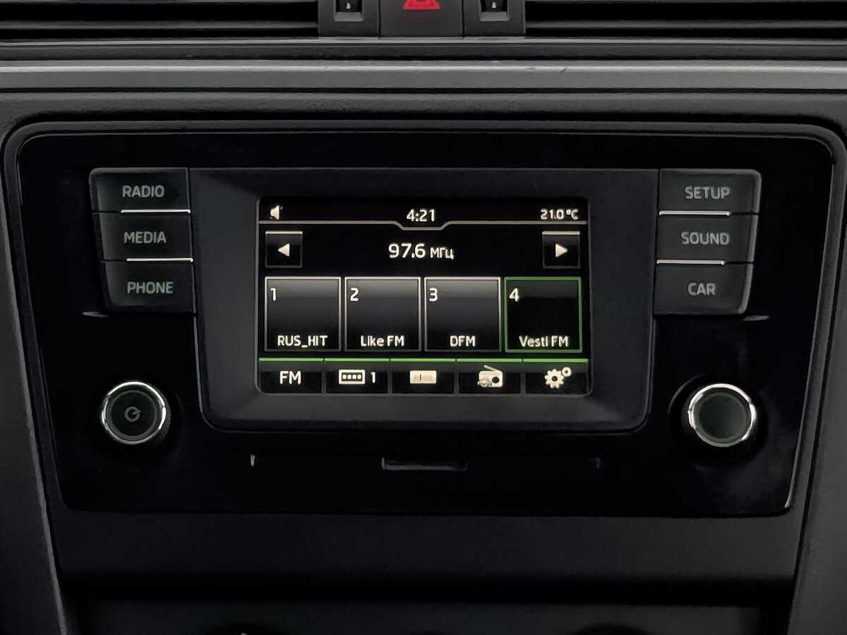 Skoda Rapid с пробегом — 2017 год. Фото: #16