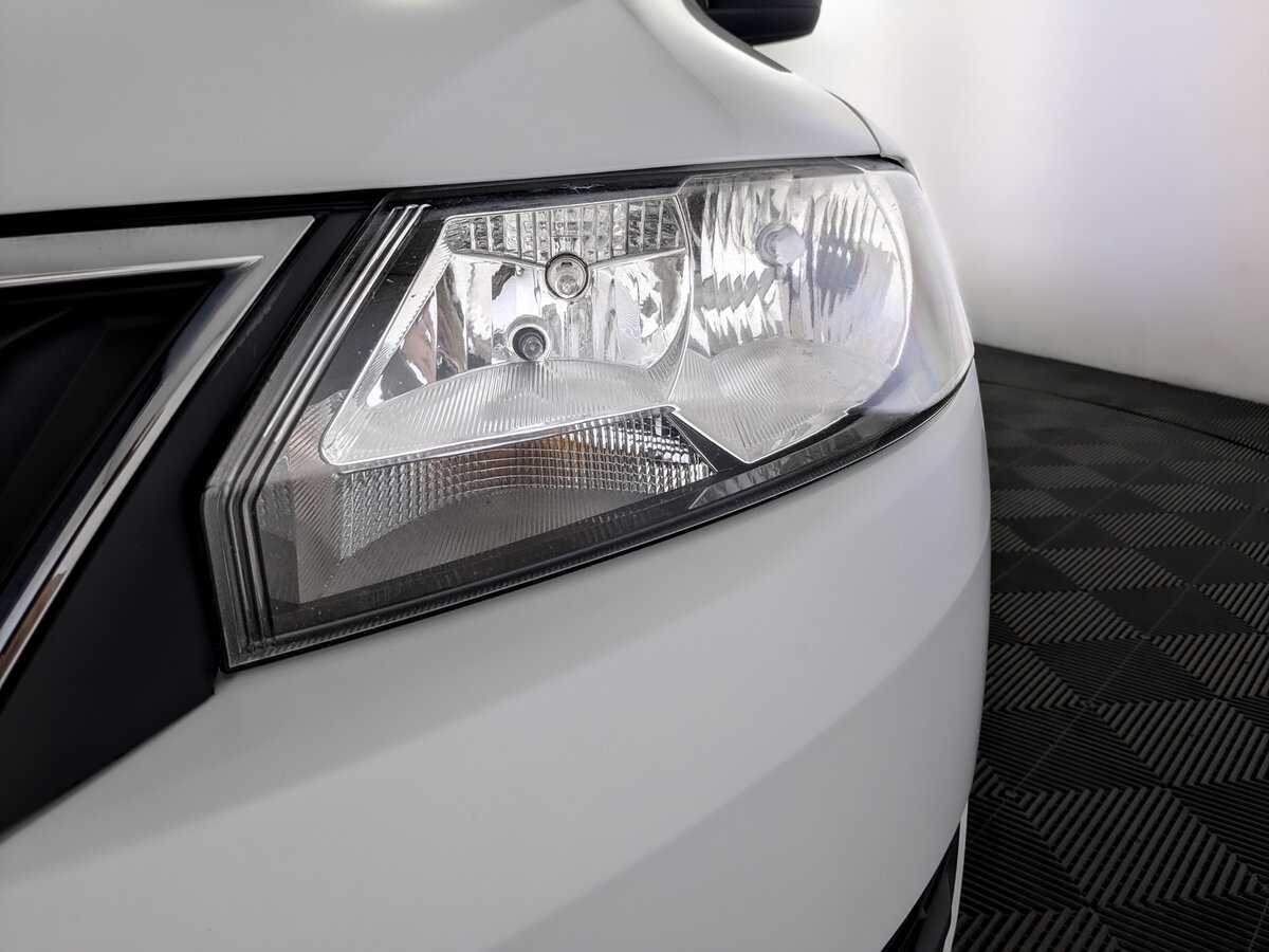 Skoda Rapid с пробегом — 2017 год. Фото: #16