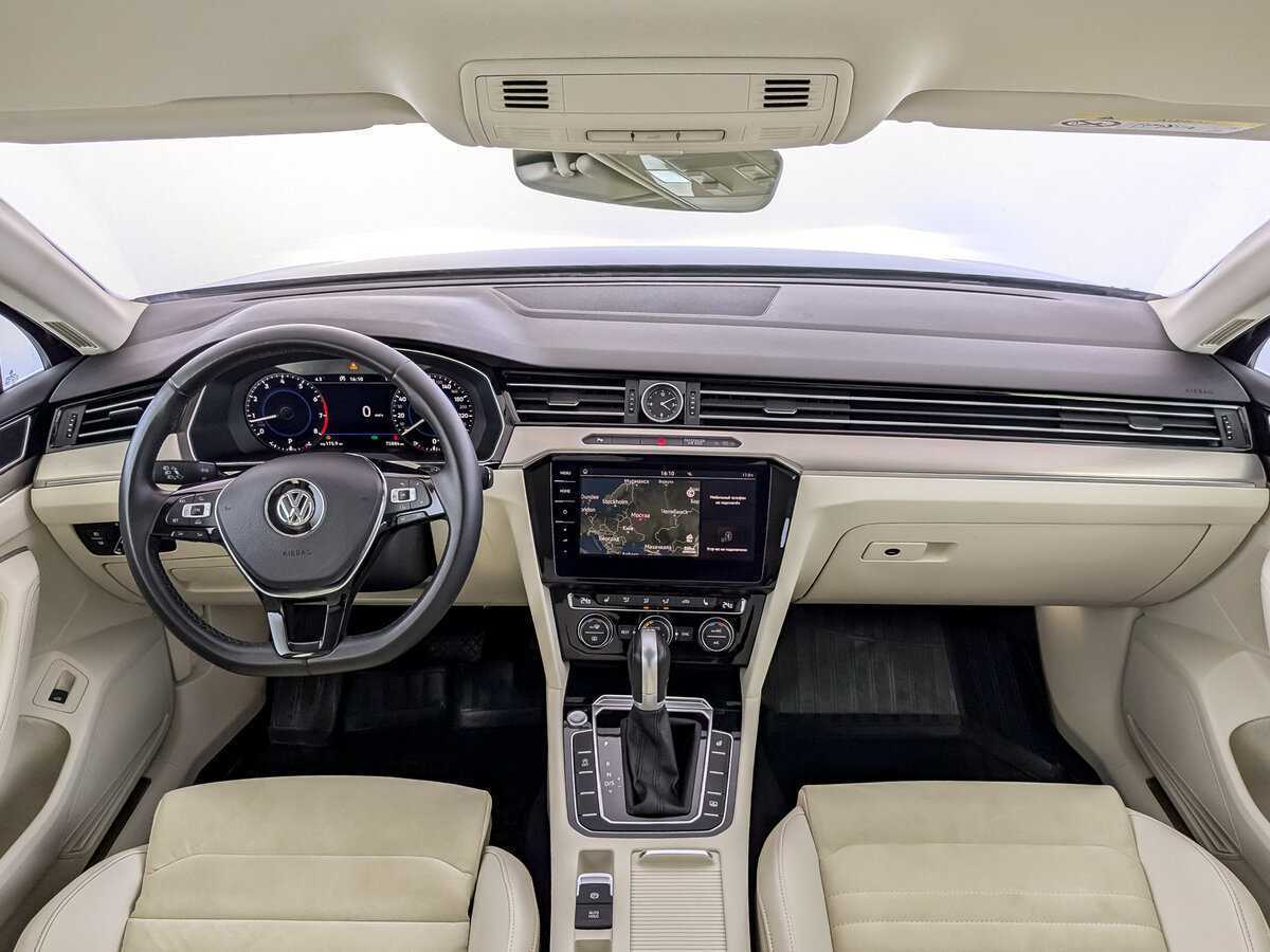 Volkswagen Passat с пробегом — 2017 год. Фото: #13