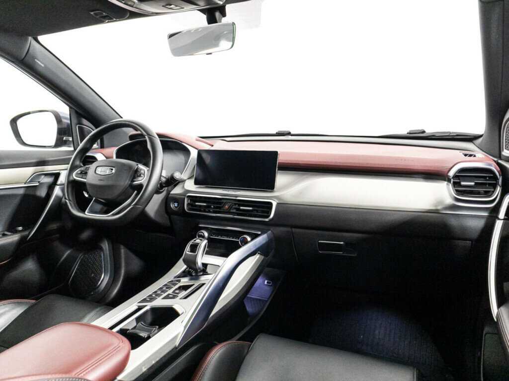 Geely Coolray с пробегом — 2021 год. Фото: #8