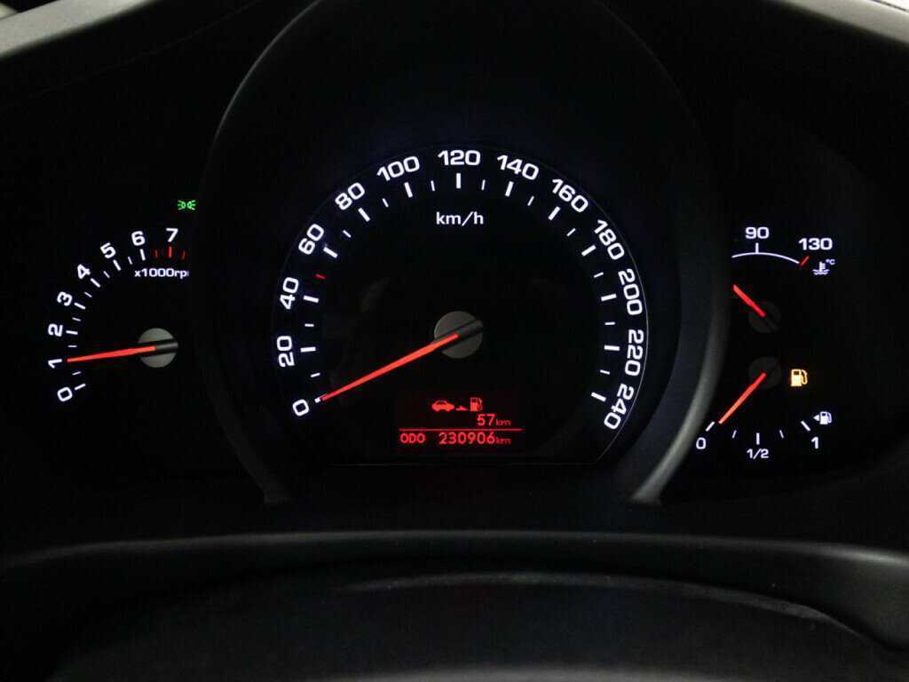 Kia Sportage с пробегом — 2013 год. Фото: #11