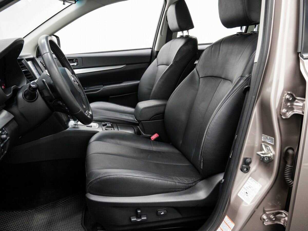 Subaru Outback с пробегом — 2012 год. Фото: #13