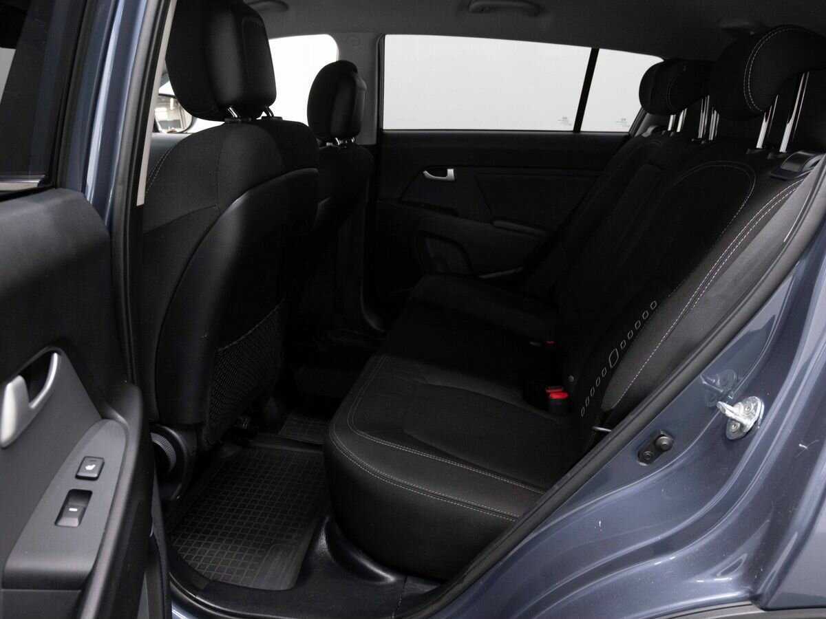 Kia Sportage с пробегом — 2015 год. Фото: #9
