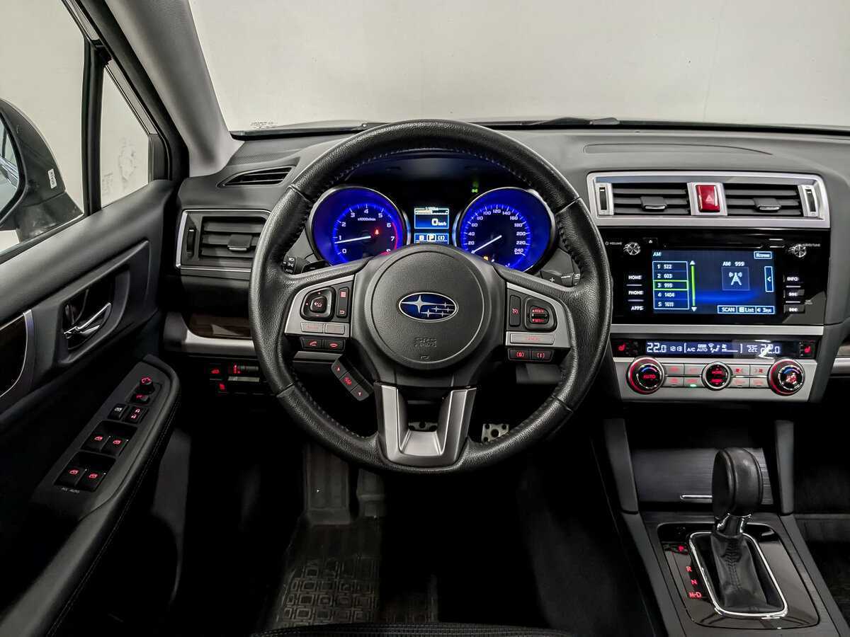 Subaru Outback с пробегом — 2015 год. Фото: #21