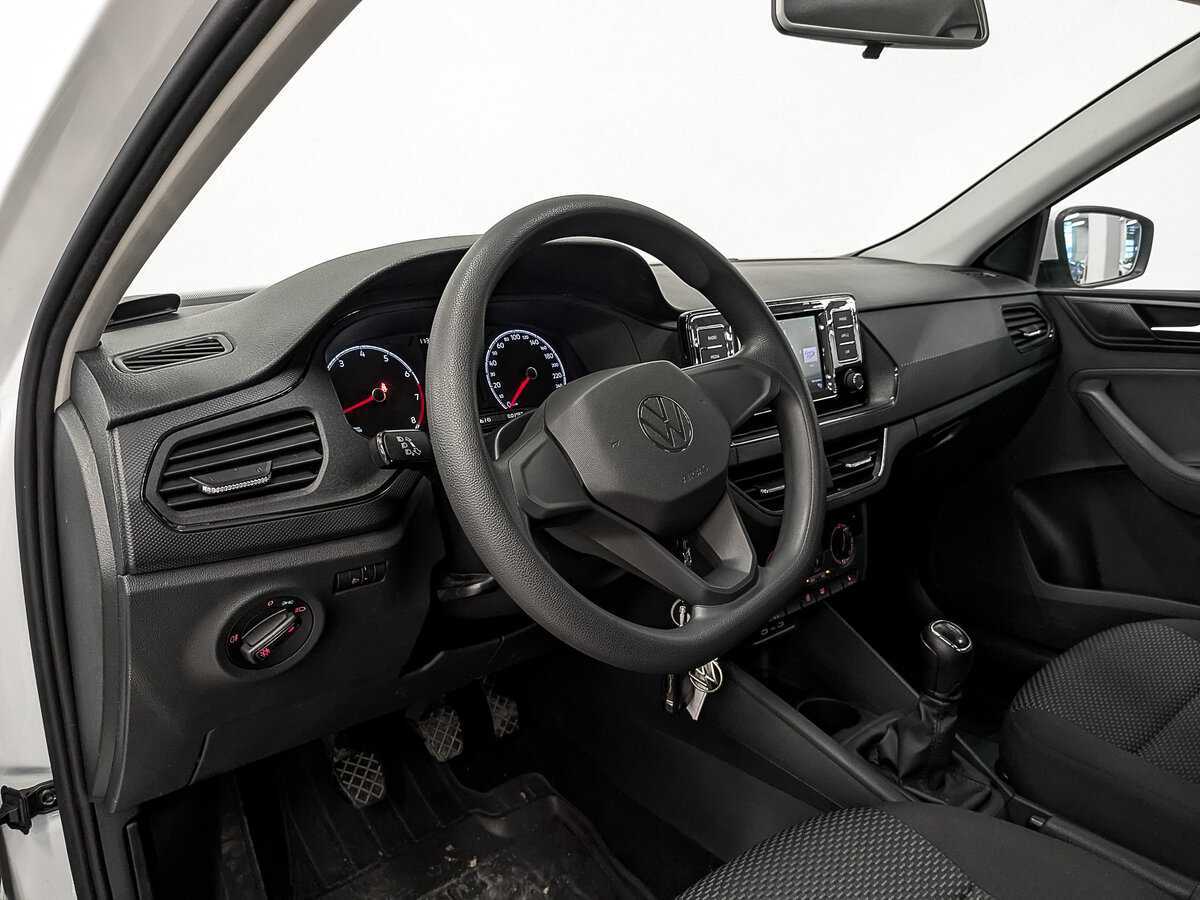 Volkswagen Polo с пробегом — 2020 год. Фото: #14