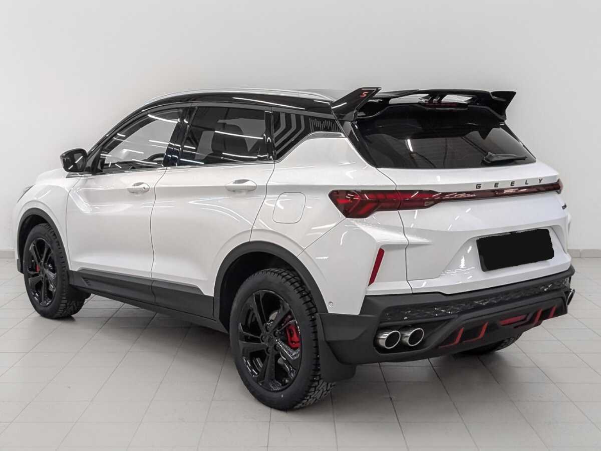 Geely Coolray с пробегом — 2024 год. Фото: #6