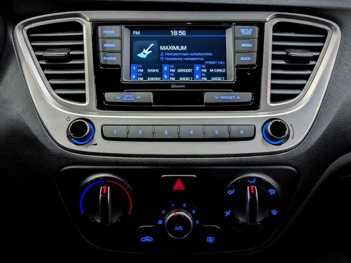 Hyundai Solaris с пробегом — 2021 год. Фото: #14